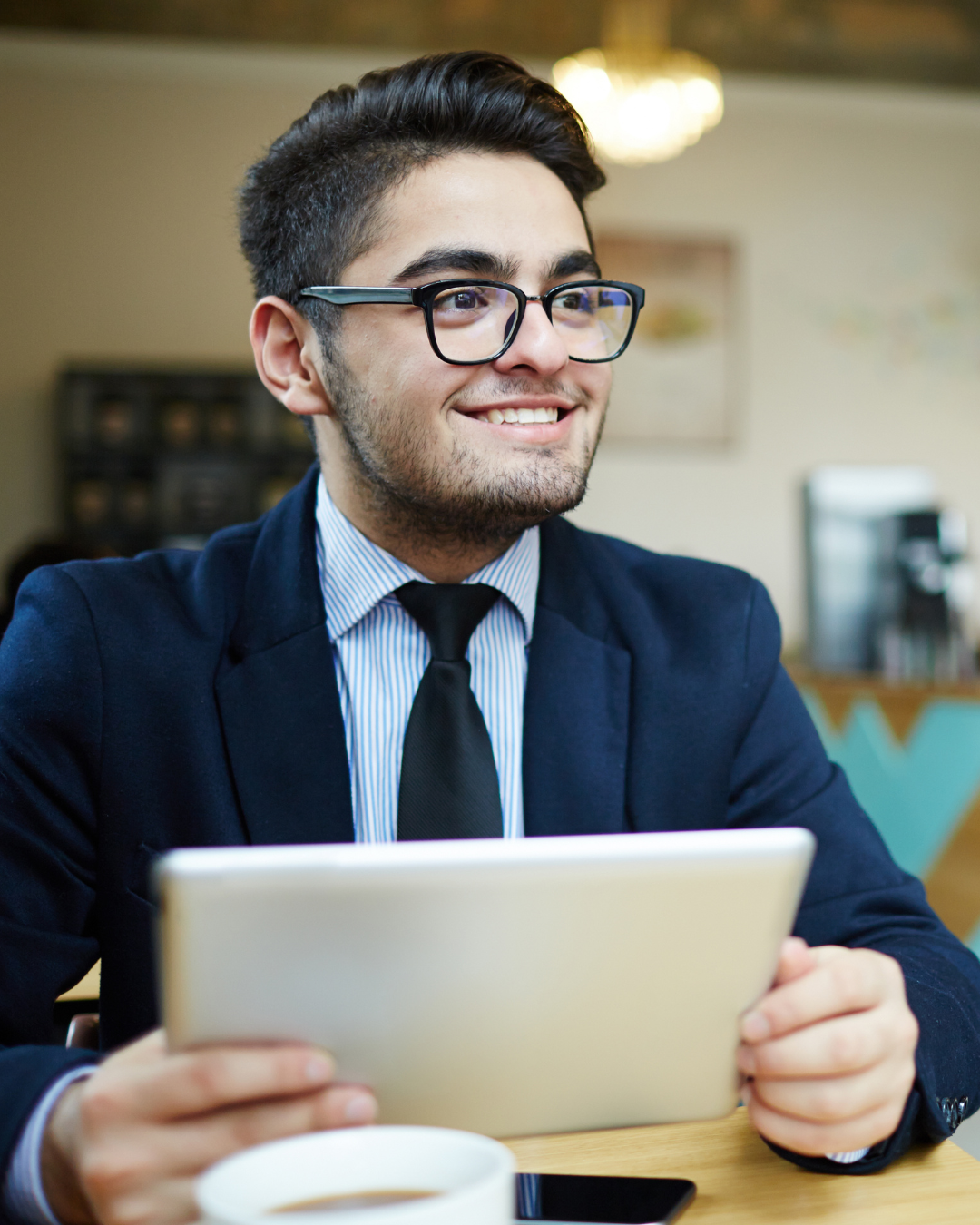 Branding Lens' Hiring